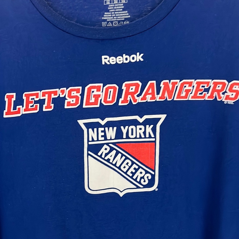 New with tags Reebok New York Rangers T-Shirt 2XL